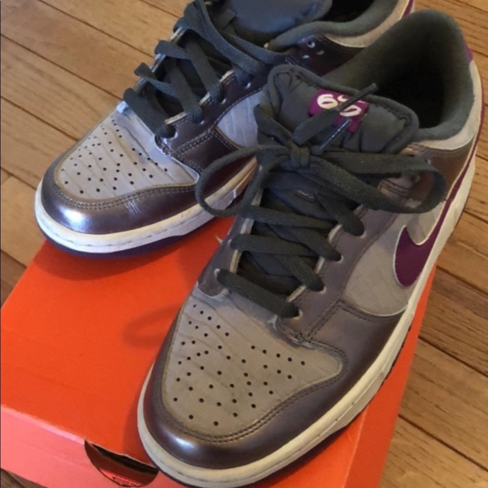 Nike shoes